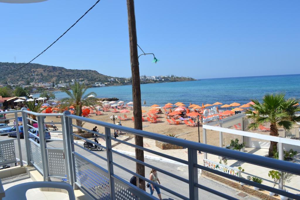 4S Beach Superior Apartments Сталида Экстерьер фото